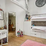 Maison Rustique En Plein Paris 17Eme