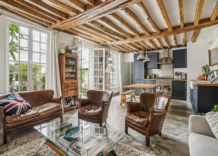 Maison Rustique En Plein Paris 17Eme